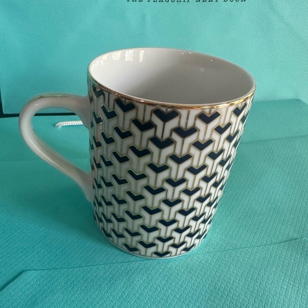New Manhattan Blue Mug